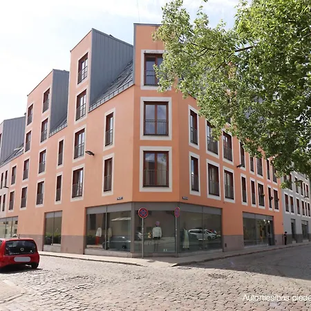 Dzivoklis Vecrigas Sirdi